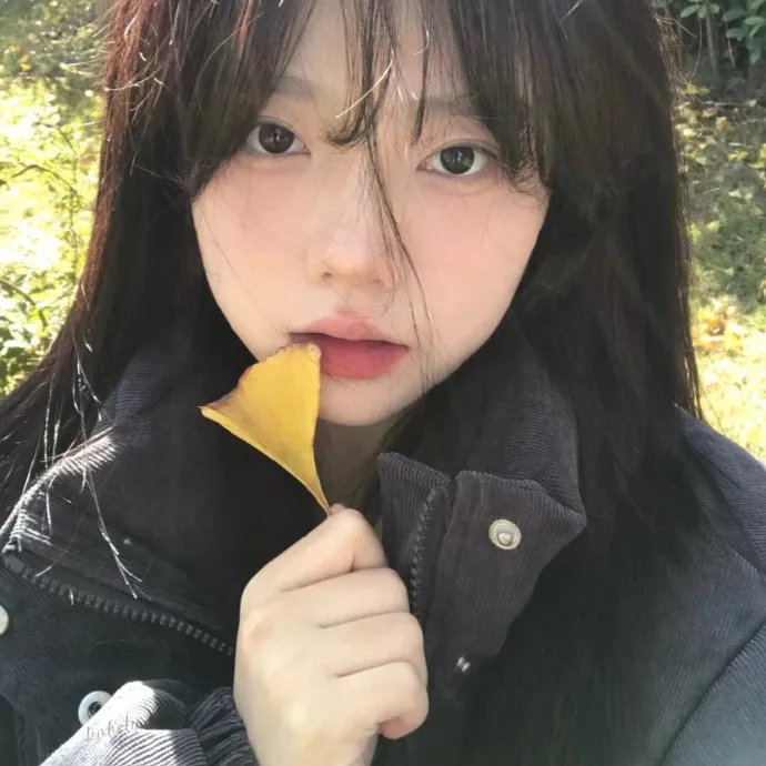 采蘑菇的夫妻